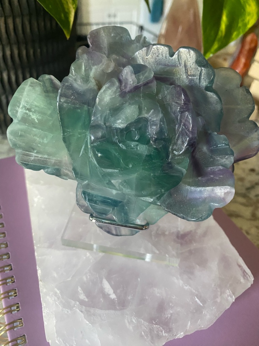 Artisan Carved Flower Sculpture in Green and Purple Fluorite - Picture 7 of 9
